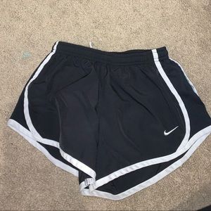 Nike Youth Small Black Shorts